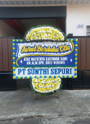 Papan Bunga Duka di Balbar